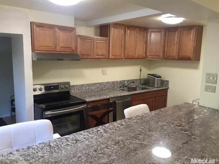 5248 Garfield Ave, Sacramento, CA 95841 photo 3
