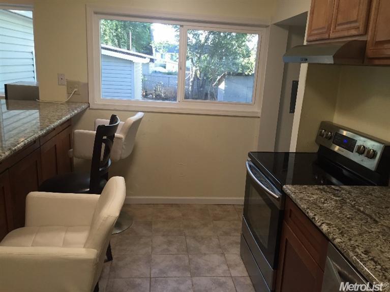 5248 Garfield Ave, Sacramento, CA 95841 photo 5