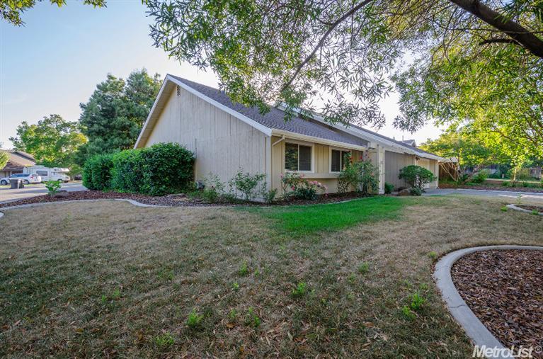 1709 Park Place Dr, Carmichael, CA 95608 photo 8
