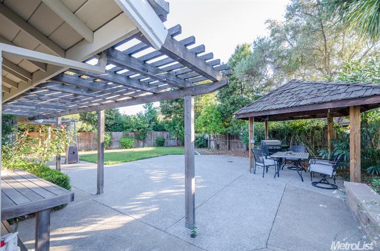 1709 Park Place Dr, Carmichael, CA 95608 photo 11
