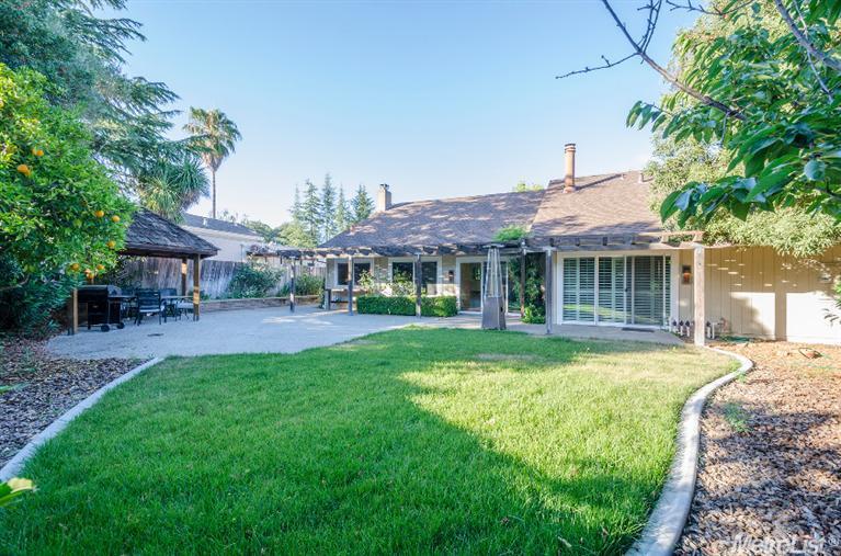 1709 Park Place Dr, Carmichael, CA 95608 photo 9
