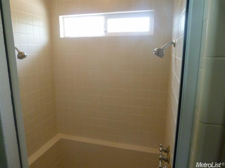 2725 Raintree Pl, Modesto, CA 95355 photo 14