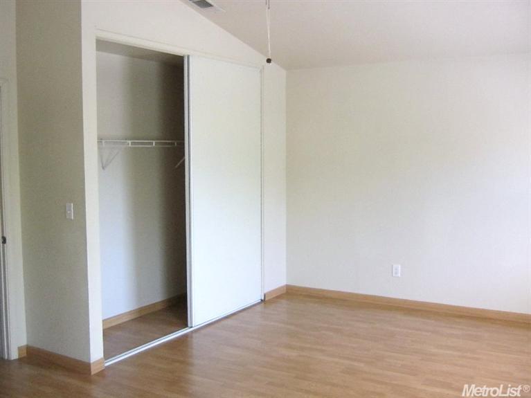 325 Waddell Way, Modesto, CA 95357 photo 9