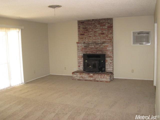 1714 Lauralee Ct, Modesto, CA 95350 photo 1