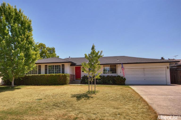 1738 Mission Ave, Carmichael, CA 95608 photo 2