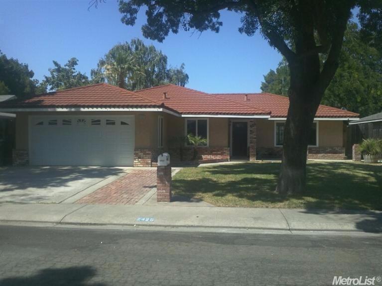 2425 Stone Crop Ln, Modesto, CA 95355 photo 1