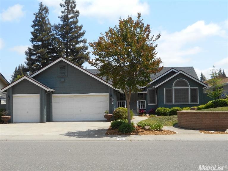 656 Hancock Dr, Folsom, CA 95630 photo 1