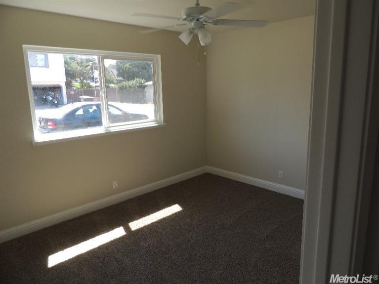 98 Maxwell Ave, Oakdale, CA 95361 photo 17