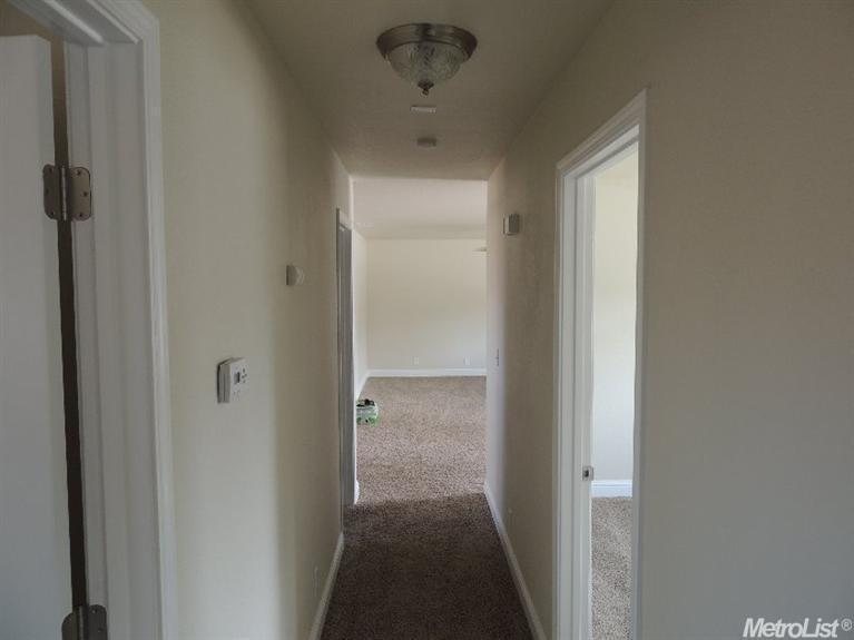 98 Maxwell Ave, Oakdale, CA 95361 photo 18