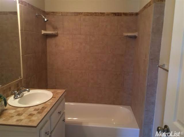 2107 5th St, Hughson, CA 95326 photo 16