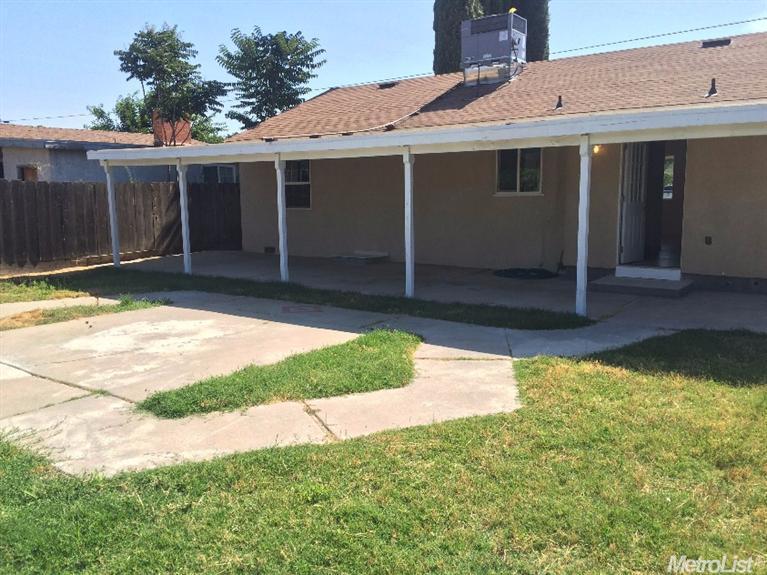 2107 5th St, Hughson, CA 95326 photo 19