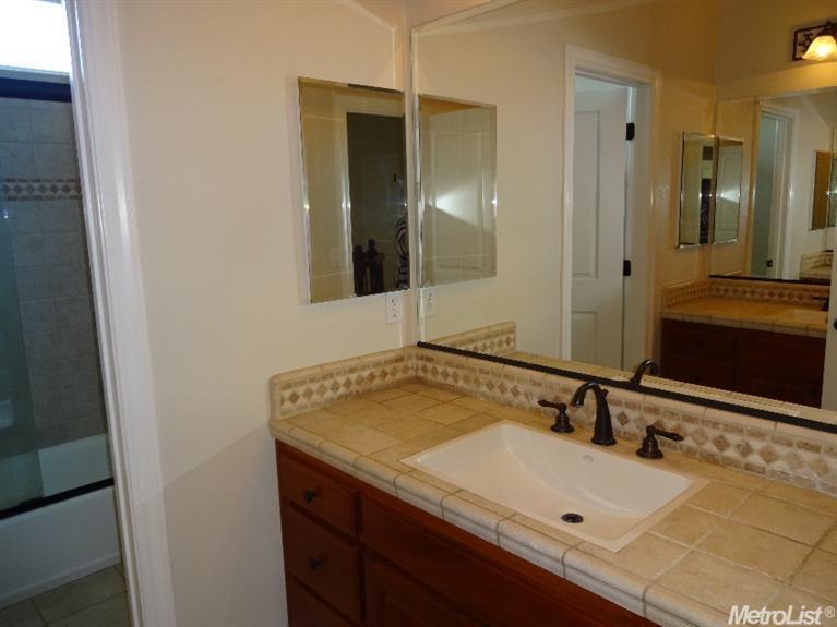 1272 Stonebridge Dr, Lodi, CA 95242 photo 14