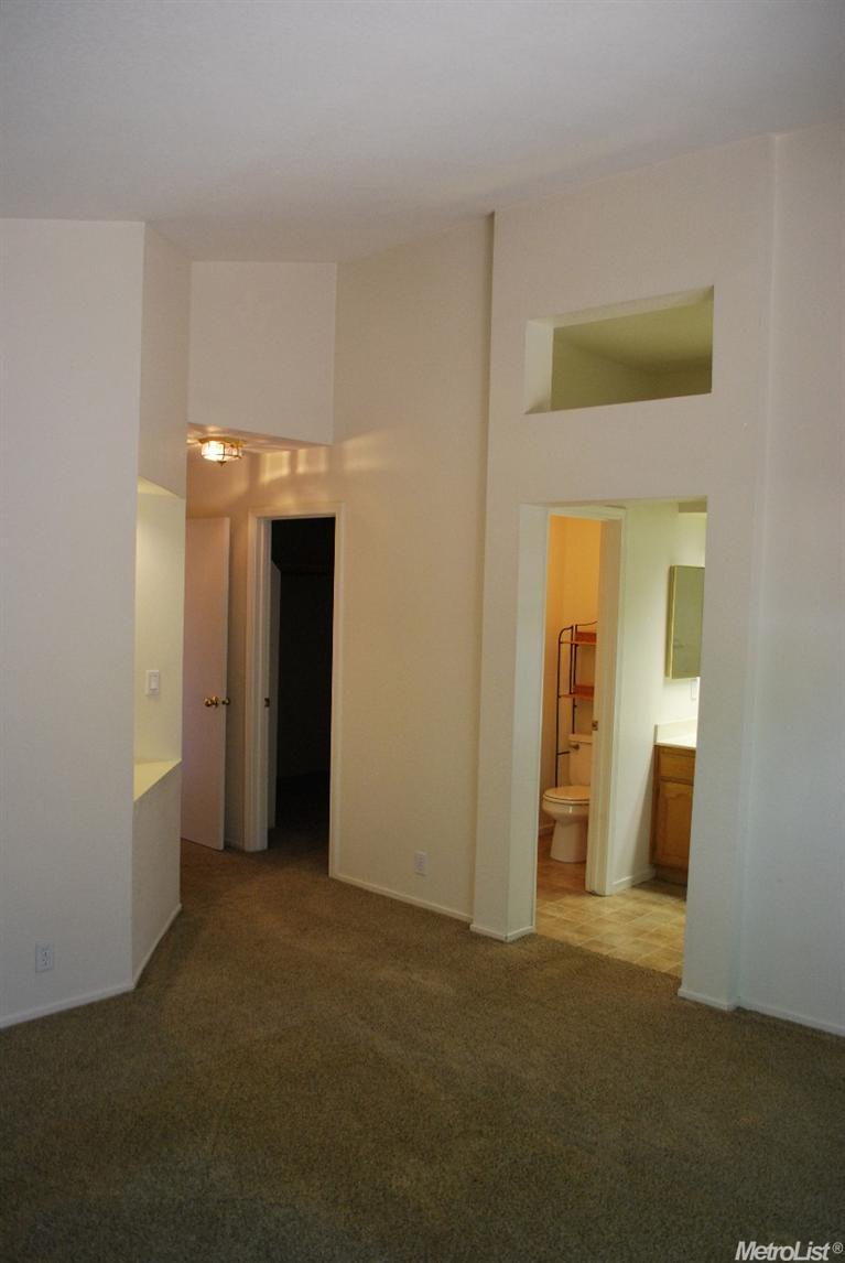 1633 Bailey Dr, Ripon, CA 95366 photo 3