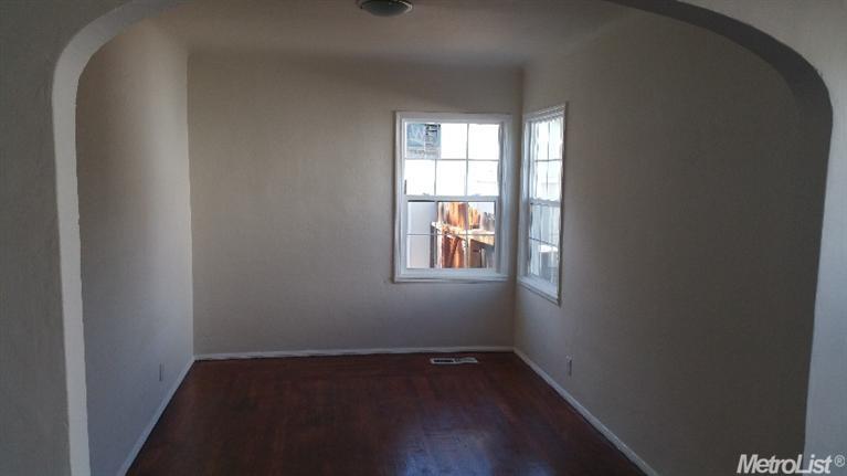 255 E Beverly Pl, Tracy, CA 95376 photo 2