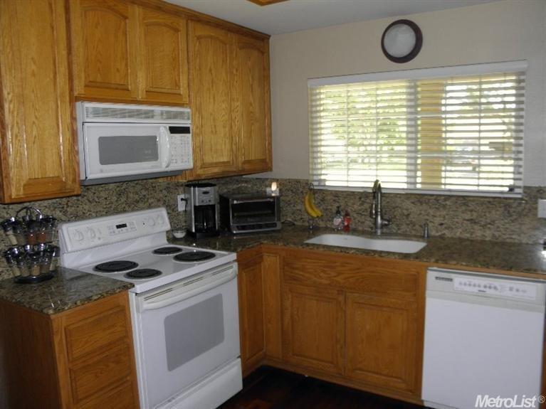 1308 Amy Ave, Modesto, CA 95357 photo 13