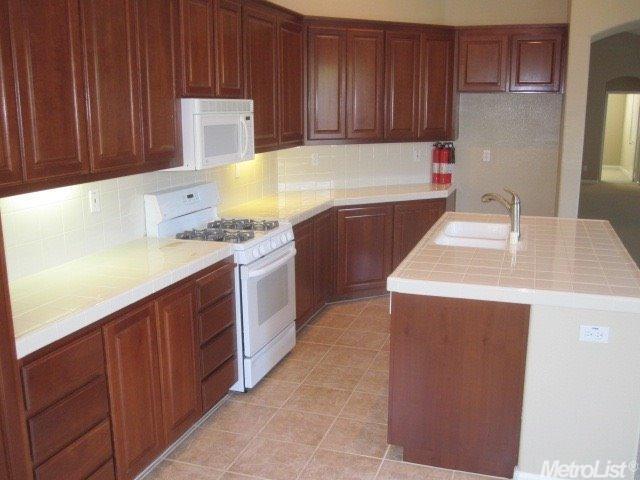 1891 Placid Dr, Tracy, CA 95304 photo 4