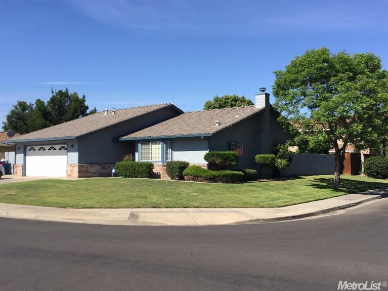 3801 Georgeann Pl, Ceres, CA 95307 photo 1