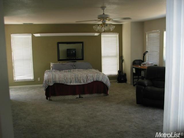560 Ashland, Turlock, CA 95382 photo 11