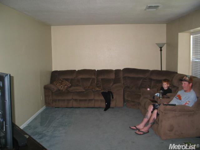 560 Ashland, Turlock, CA 95382 photo 7
