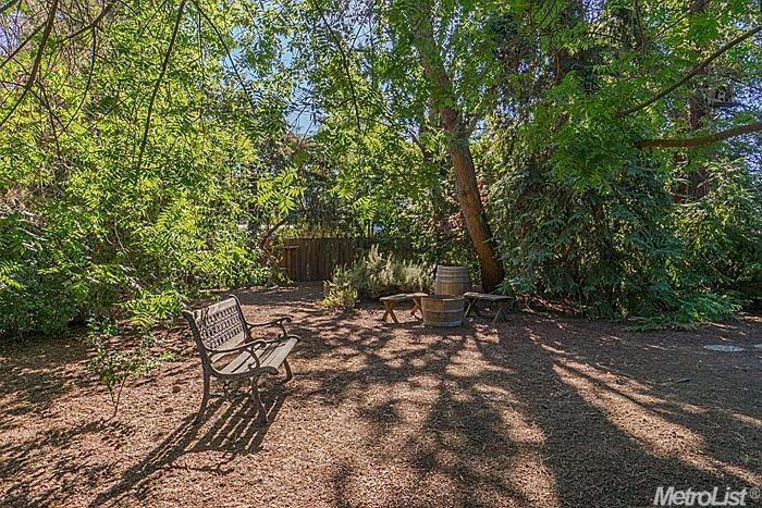 945 Pecan Pl, Davis, CA 95616 photo 24