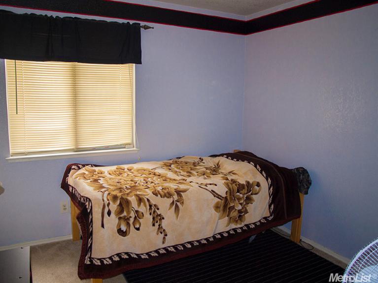 8566 Twin Trails Dr, Antelope, CA 95843 photo 7