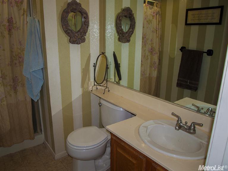 8566 Twin Trails Dr, Antelope, CA 95843 photo 8