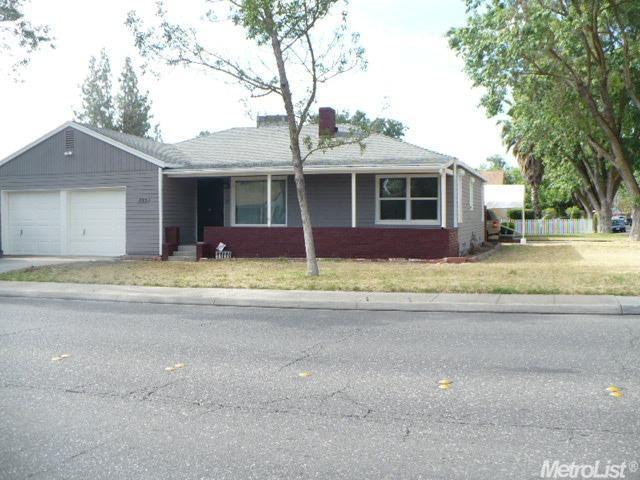 2113 Miller Ave, Modesto, CA 95354 photo 1