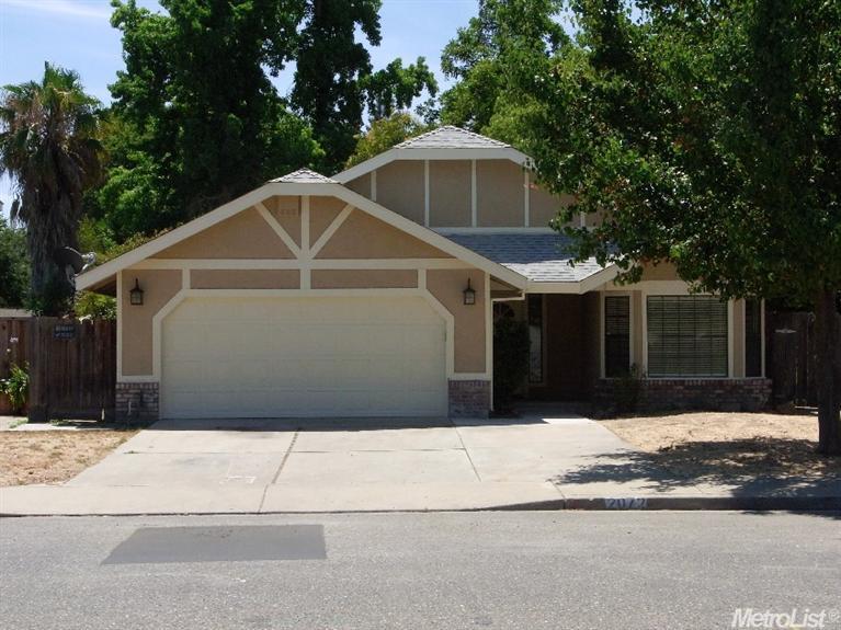 2072 Sheldon Dr, Modesto, CA 95350 photo 1