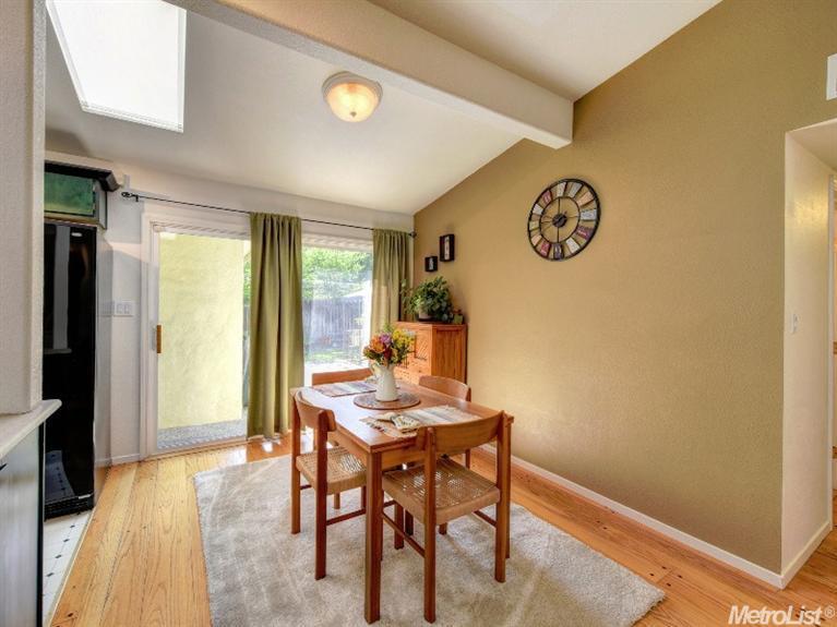 4708 Kenneth Ave, Carmichael, CA 95608 photo 10