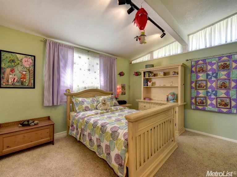 4708 Kenneth Ave, Carmichael, CA 95608 photo 14