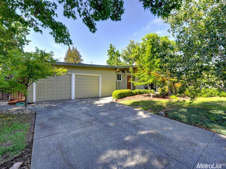 4708 Kenneth Ave, Carmichael, CA 95608 photo 1