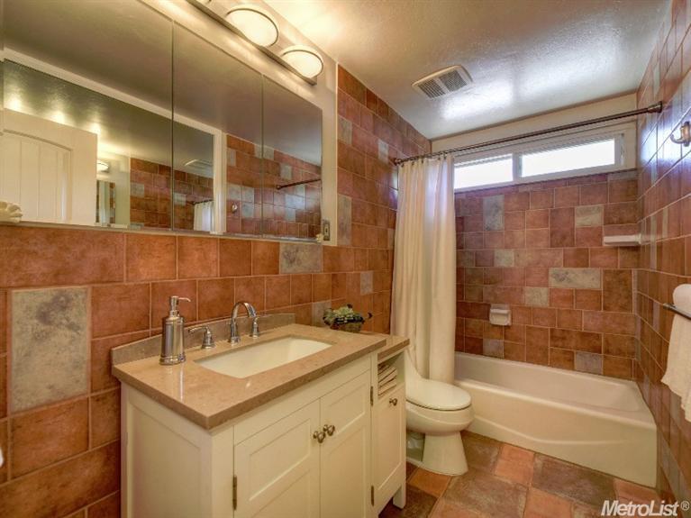 4708 Kenneth Ave, Carmichael, CA 95608 photo 12