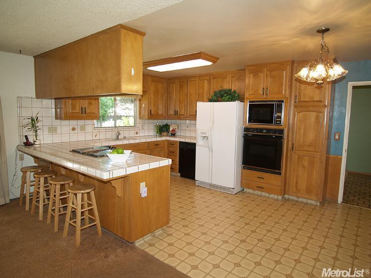 2701 Sheffield Ln, Modesto, CA 95350 photo 12