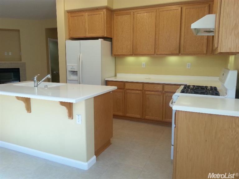 2425 Abbott Ct, Tracy, CA 95377 photo 9
