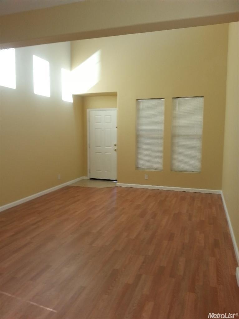 2425 Abbott Ct, Tracy, CA 95377 photo 3