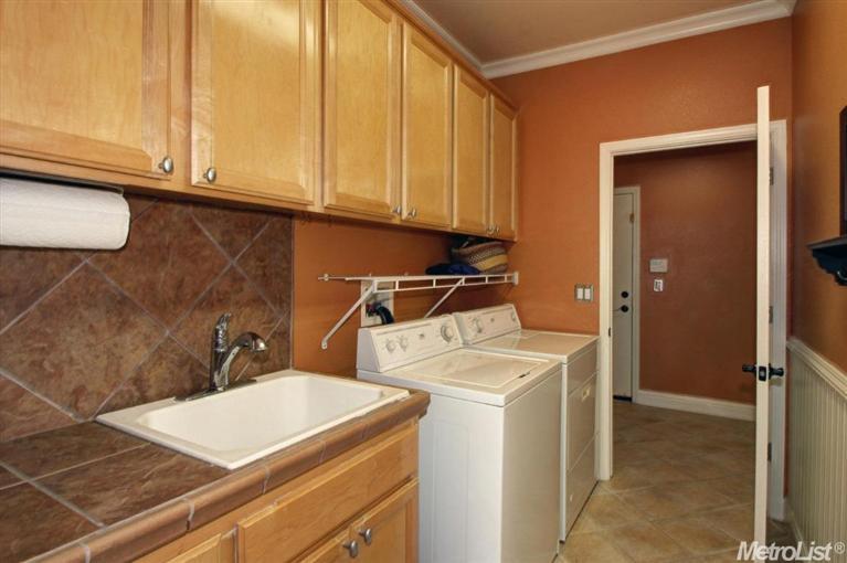 2701 Bellows St, Davis, CA 95618 photo 15