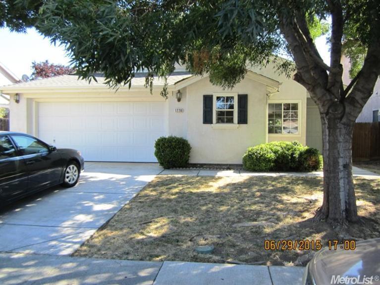 1220 Shearwater Dr, Patterson, CA 95363 photo 1