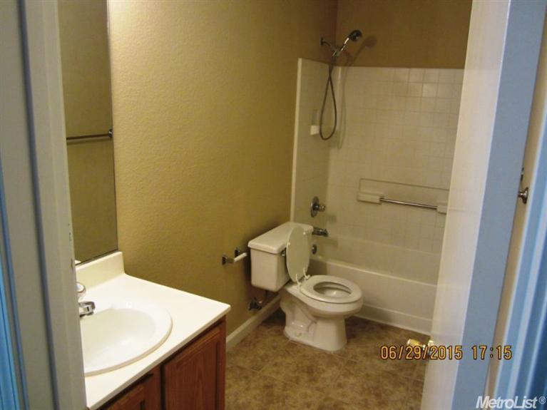 1220 Shearwater Dr, Patterson, CA 95363 photo 13