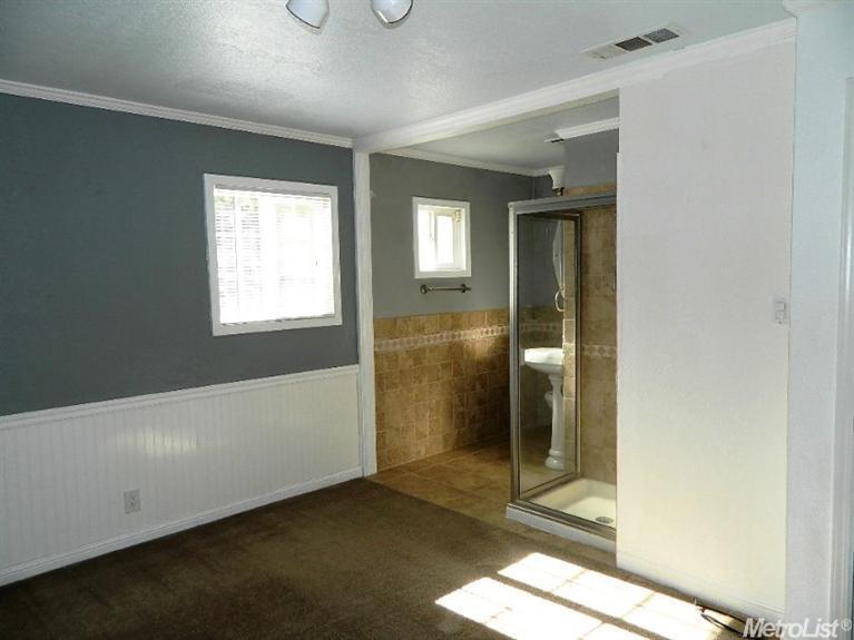 2105 Carver Rd, Modesto, CA 95350 photo 13