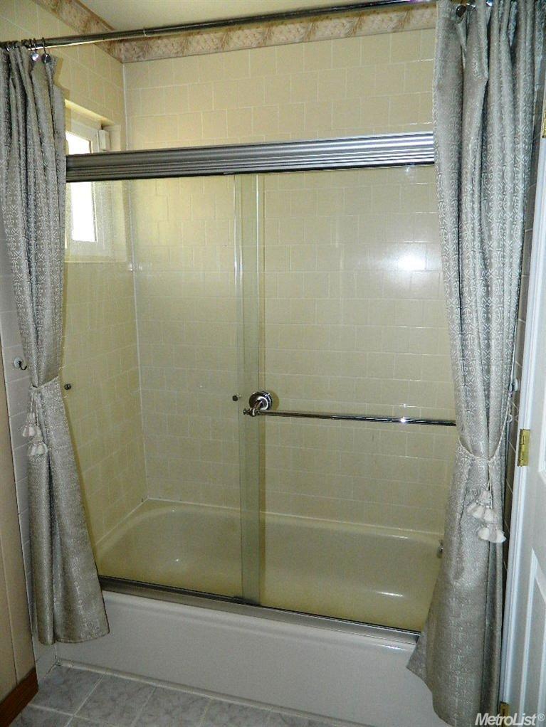 2105 Carver Rd, Modesto, CA 95350 photo 10