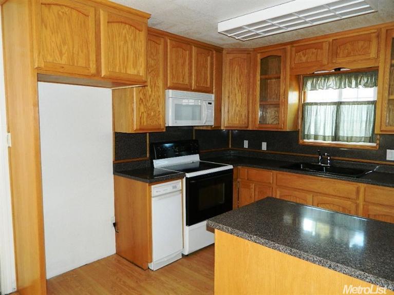 2105 Carver Rd, Modesto, CA 95350 photo 4