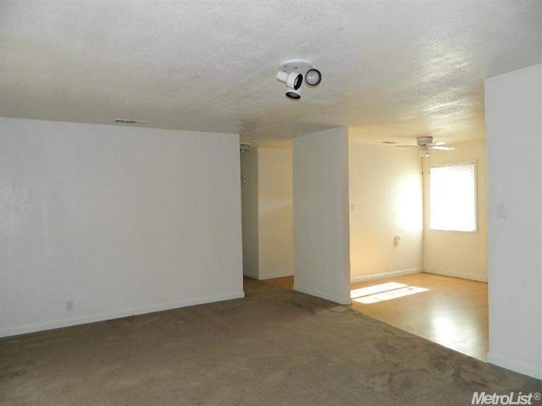 2105 Carver Rd, Modesto, CA 95350 photo 7