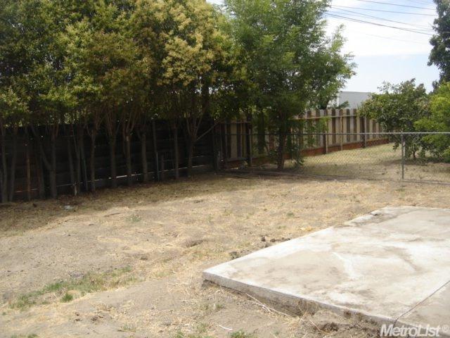 2517 Strivens, Modesto, CA 95350 photo 9