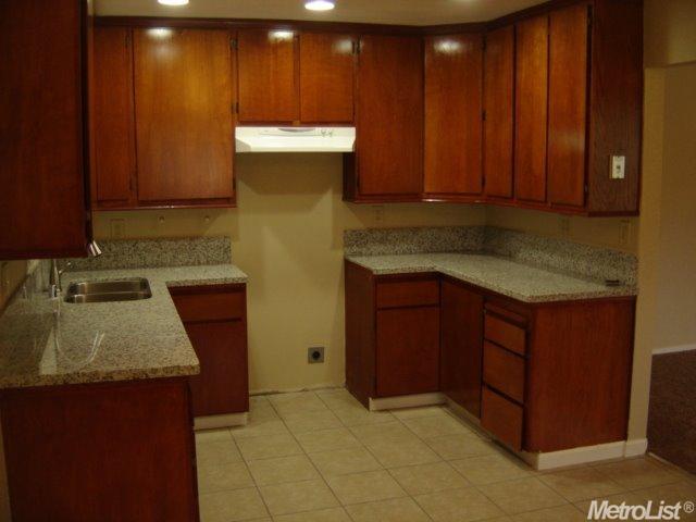 2517 Strivens, Modesto, CA 95350 photo 5