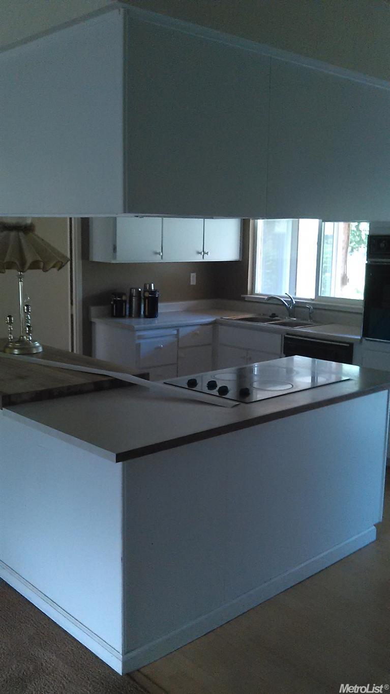 9185 Pershing Ave, Orangevale, CA 95662 photo 4