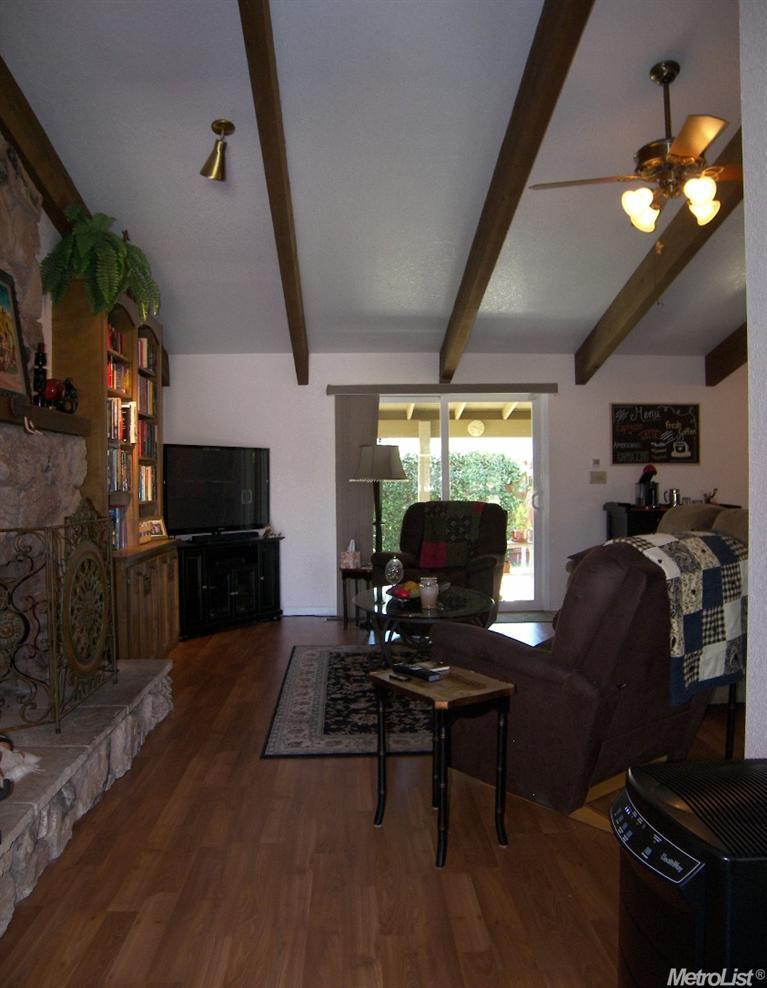 1417 Emigrant Way, Modesto, CA 95358 photo 2