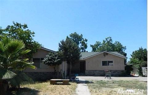 818 River Rd, Modesto, CA 95351 photo 1