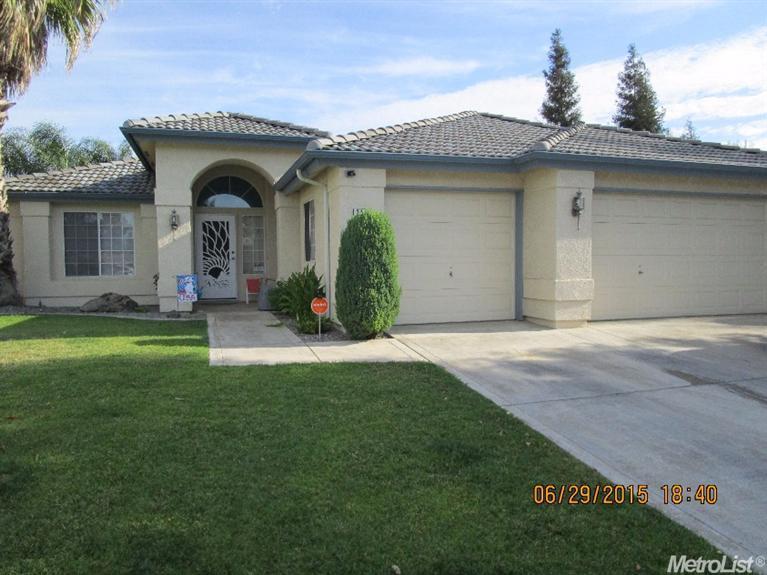 3134 Sultana Dr, Madera, CA 93637 photo 1