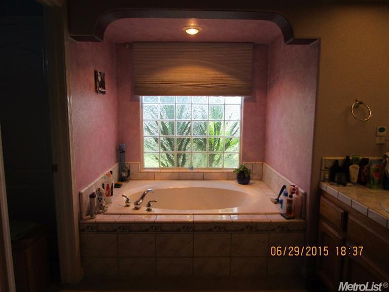 3134 Sultana Dr, Madera, CA 93637 photo 8