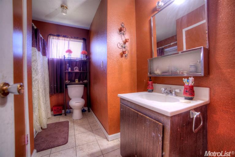 4953 Brooklyn Ct, Modesto, CA 95357 photo 7